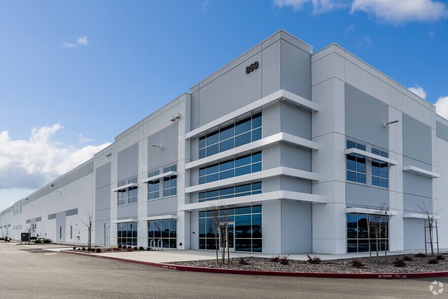 More Photos Of Eubanks Dr, Vacaville Unknown For Lease