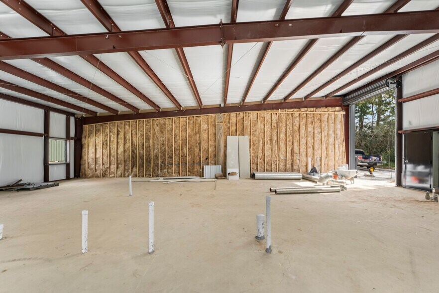 More Photos Of 402 Honea Egypt Rd, Magnolia Flex For Lease