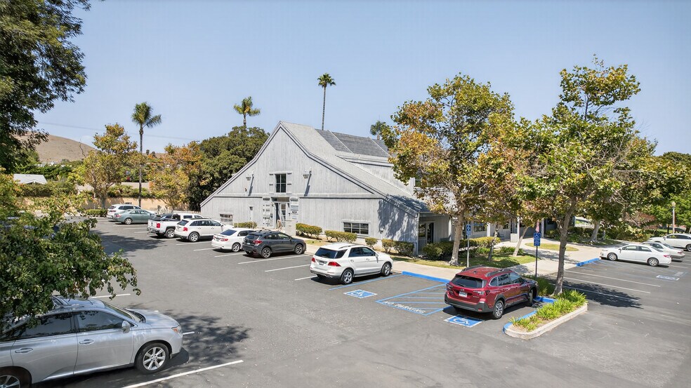 More Photos Of 4080 Loma Vista Rd, Ventura Medical For Lease