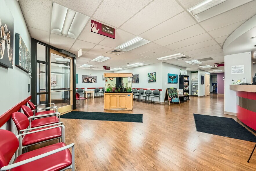More Photos Of 16830 Northgate Dr, Parker Medical For Sale