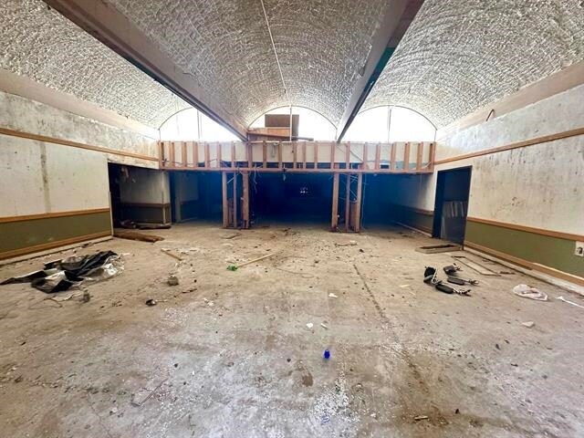 More Photos Of 3000 Cardinal St, Orange Skilled Nursing Facility For Sale