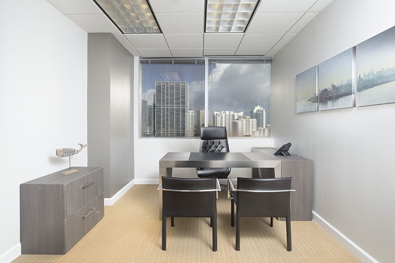 More Photos Of 1001 Brickell Bay Dr, Miami Office For Lease