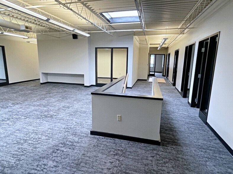 More Photos Of 58 Concord St, North Reading Office For Lease