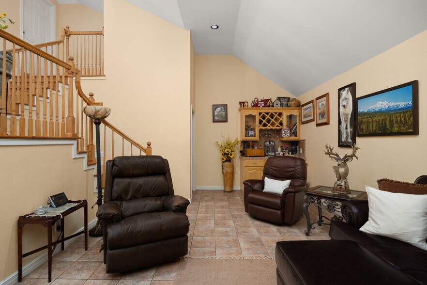 More Photos Of 3206 N Shary Rd, Mission Specialty For Sale