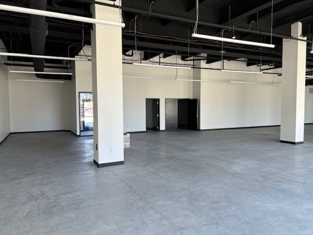 More Photos Of 200 N Main St, Evansville Apartments For Lease