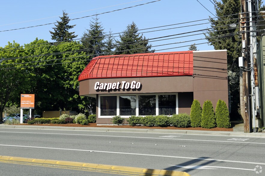 More Photos Of 14713 Bothell Way NE, Shoreline Freestanding For Lease