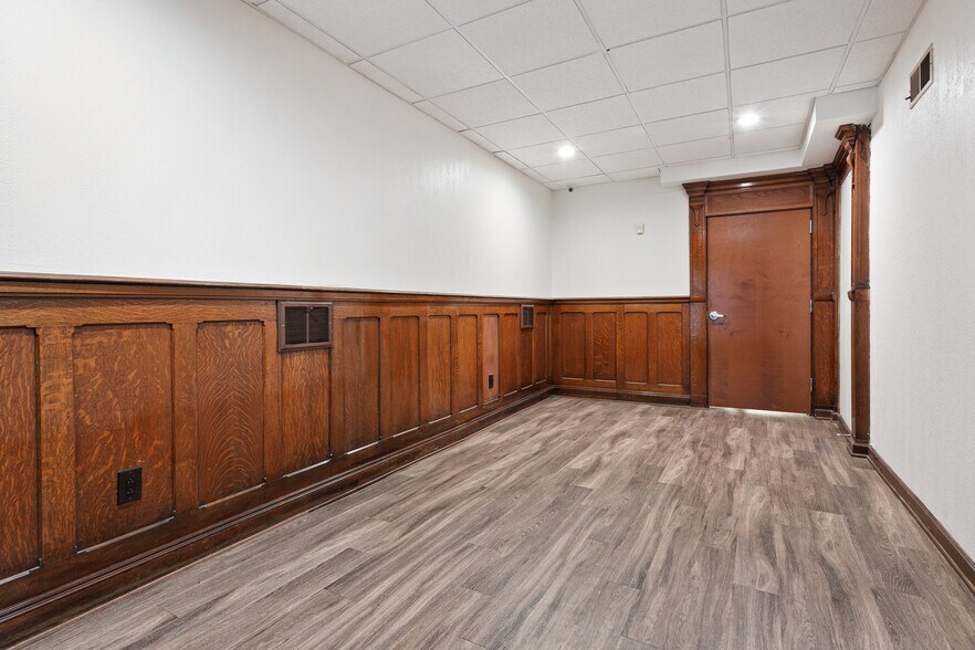 More Photos Of 1045 N Canal St, Pittsburgh Loft Creative Space For Lease