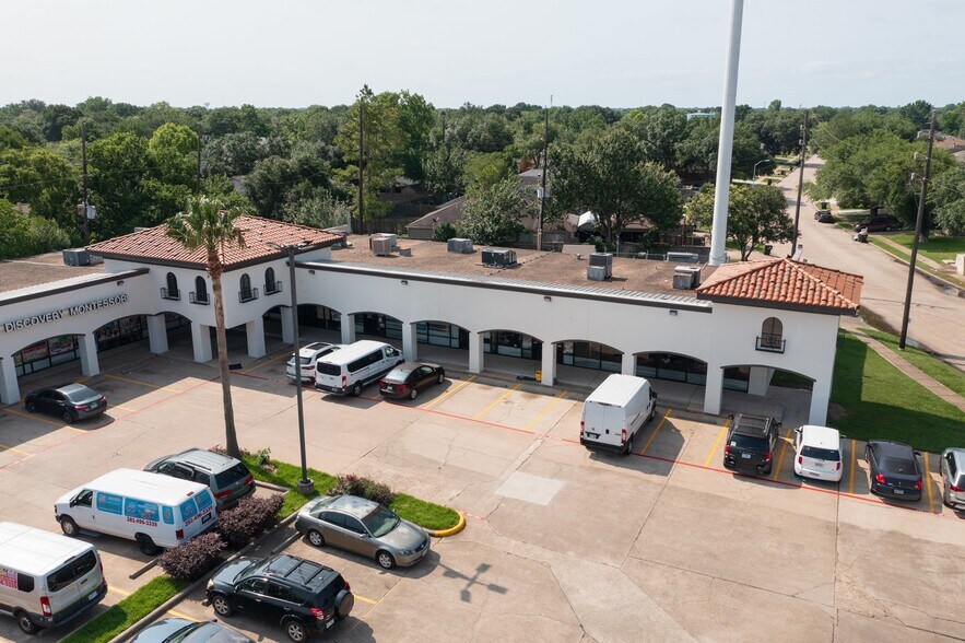 Primary Photo Of 15965 Westheimer Rd, Houston Unknown For Lease