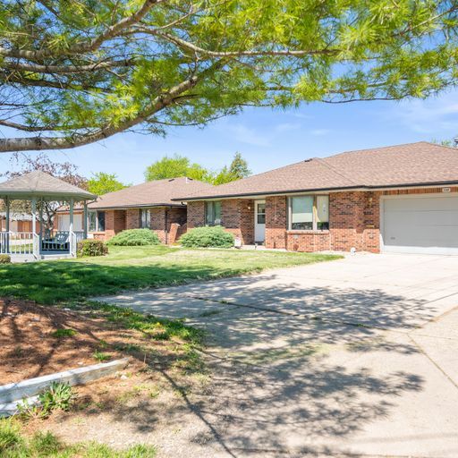 More Photos Of 714 College Dr, Anderson Apartments For Sale