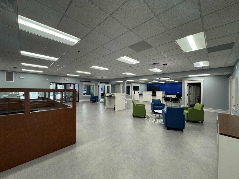 More Photos Of 320 3rd St SE, Cedar Rapids Office For Lease