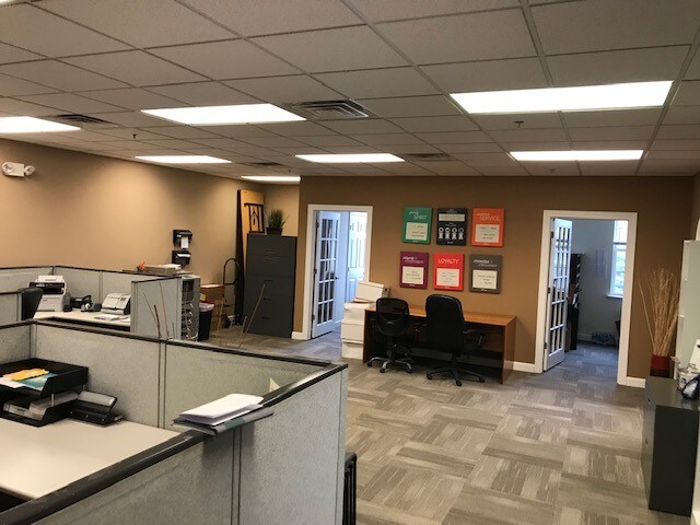 More Photos Of 24012 W Renwick Rd, Plainfield Office For Sale