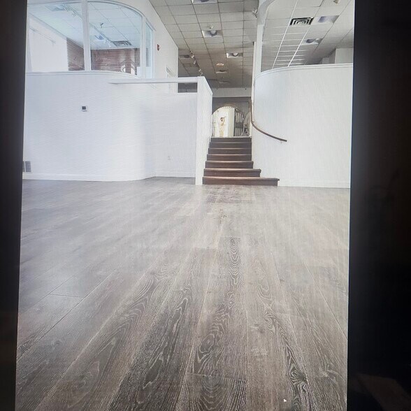 More Photos Of 765 Haddon Ave, Collingswood Freestanding For Lease