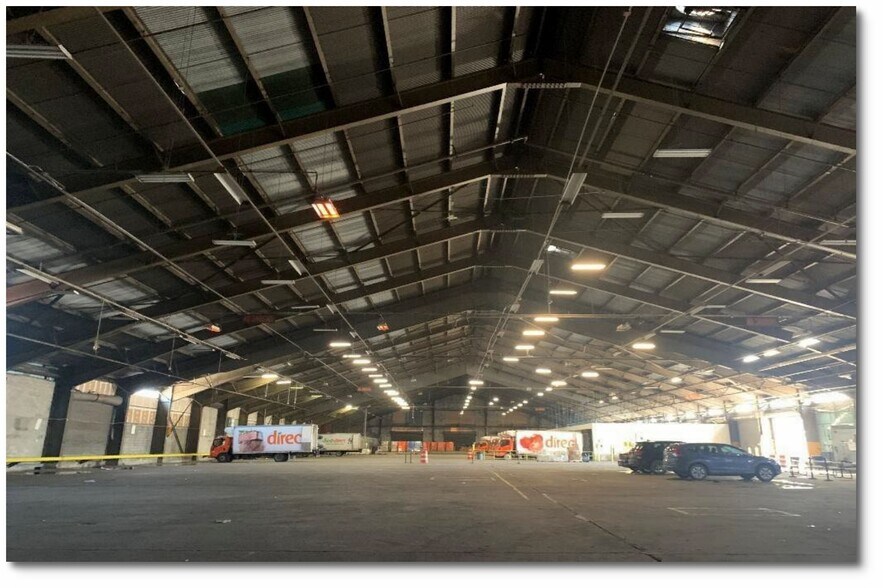 More Photos Of 9 29th St, Brooklyn Distribution For Lease
