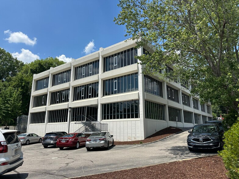 More Photos Of 222 N Person St, Raleigh Office For Lease