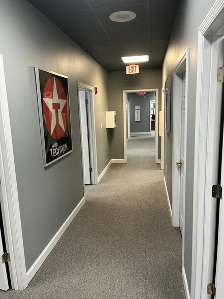 More Photos Of 5333 Bells Ferry Rd, Acworth Light Distribution For Sale