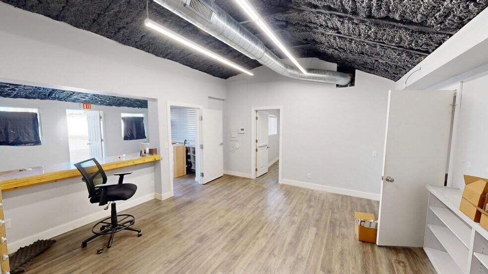 More Photos Of 650 Nicolet Ave, Winter Park Office For Lease