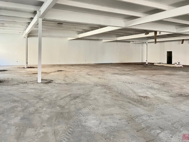 More Photos Of 221 South St, New Britain Unknown For Lease