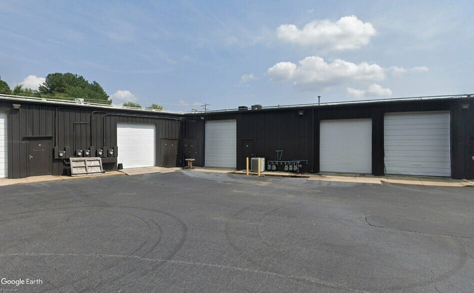 More Photos Of 861 Old Knight Rd, Knightdale Flex For Lease
