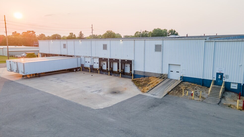 More Photos Of 435 Park Ave, Delaware Manufacturing For Lease