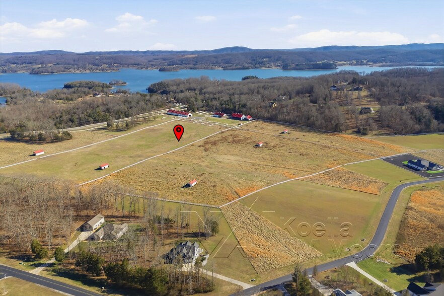 More Photos Of 1522 New Hope Rd, Rockwood Specialty For Sale