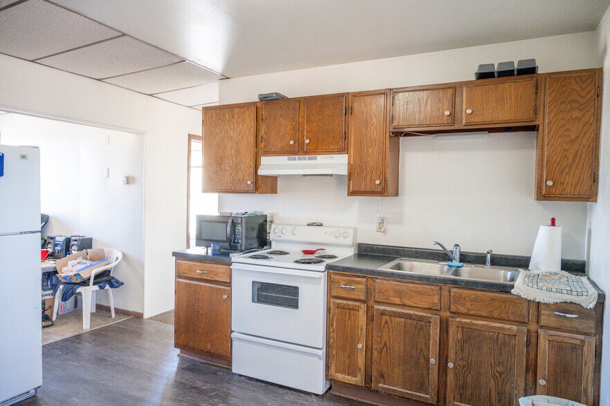 More Photos Of 115 W Pearl St, New Lisbon Apartments For Sale