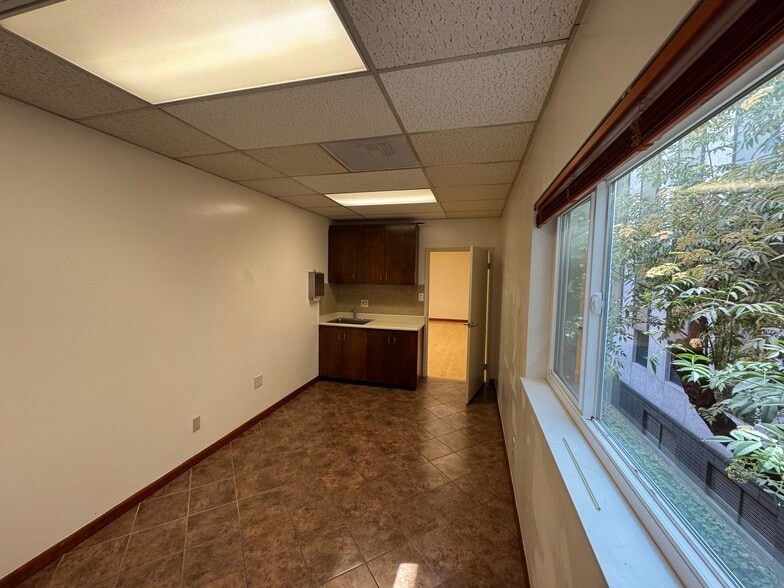 More Photos Of 1940 The Alameda, San Jose Office For Lease