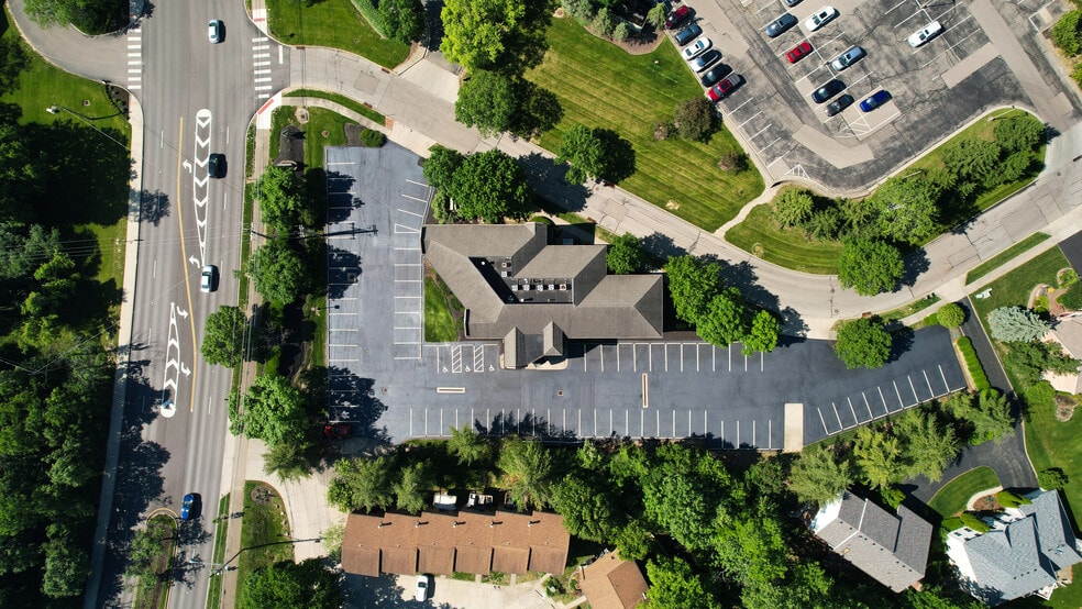 More Photos Of 10663 Montgomery Rd, Montgomery Medical For Lease