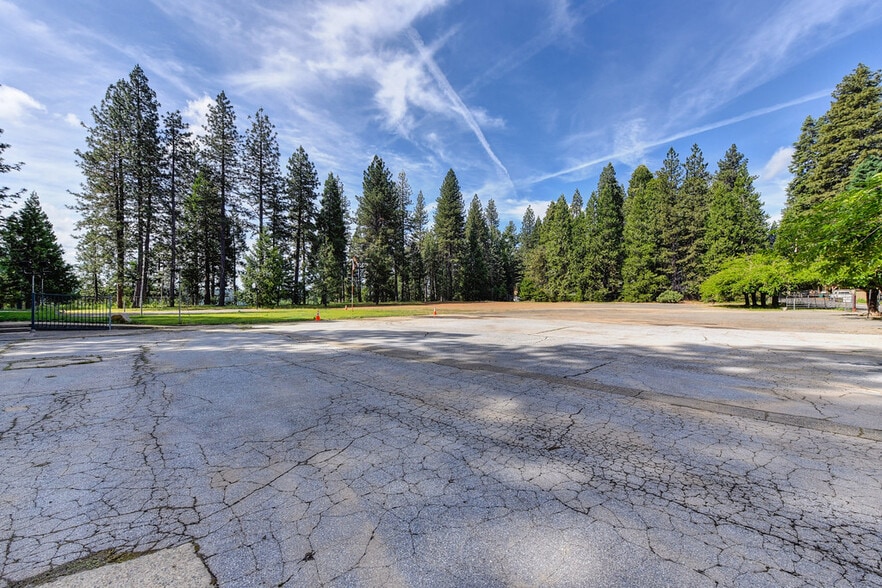 More Photos Of 6290 Pony Express Trl, Pollock Pines Schools For Sale