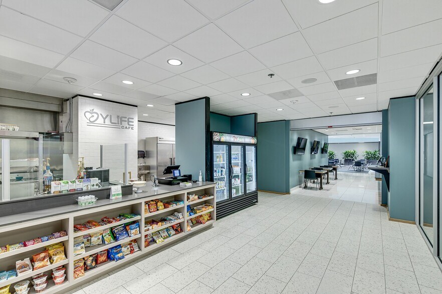 More Photos Of 13831 Northwest Fwy, Houston Office For Lease