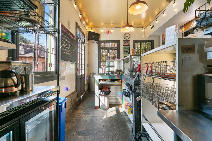 More Photos Of 2702 Chartres St, New Orleans Storefront Retail Residential For Sale