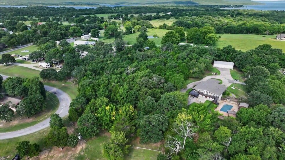 Primary Photo Of 113 E Bk 800 Rd, Stigler Marina For Sale