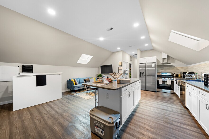 More Photos Of 217 Hood St, Durham Apartments For Sale