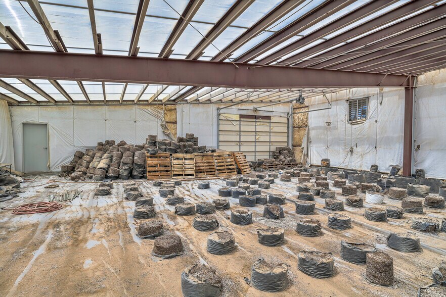 More Photos Of 11350 Lane 12 N, Hooper Flex For Sale