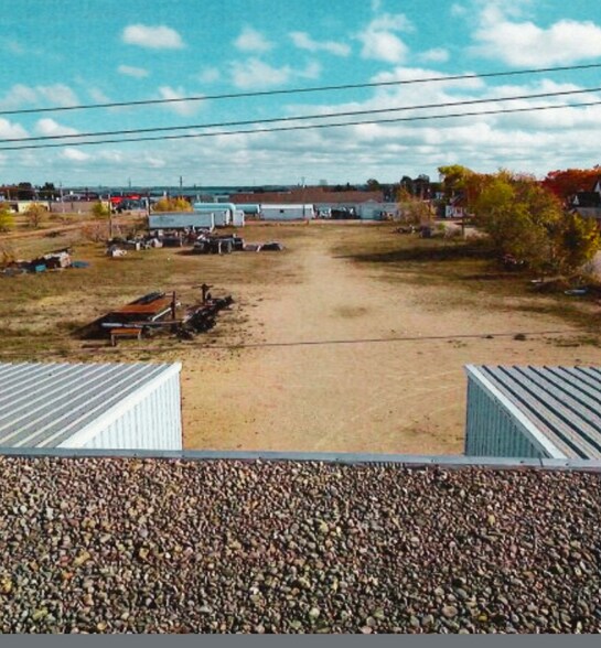 Primary Photo Of 103 N 12 St, Gladstone Warehouse For Sale