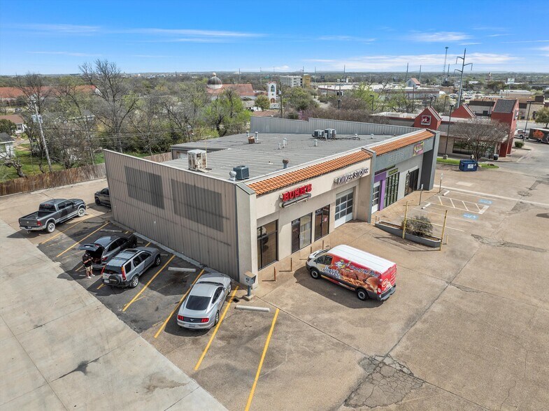 More Photos Of 1712 S Valley Mills Dr, Waco Industrial For Sale