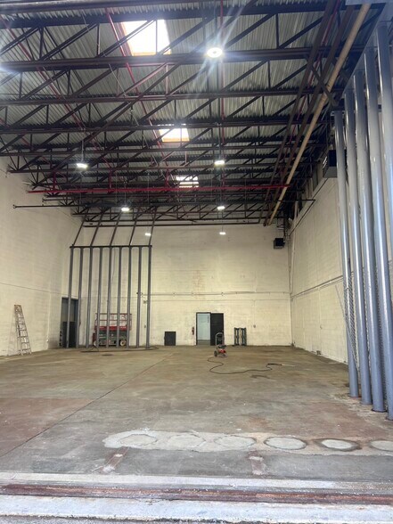 More Photos Of 23-53 Rome St, Newark Warehouse For Lease