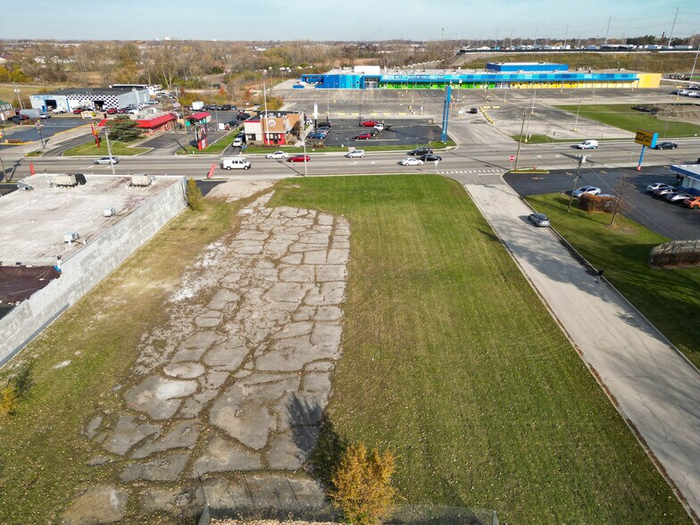 More Photos Of 3109 Belvidere Rd, Waukegan Land For Lease