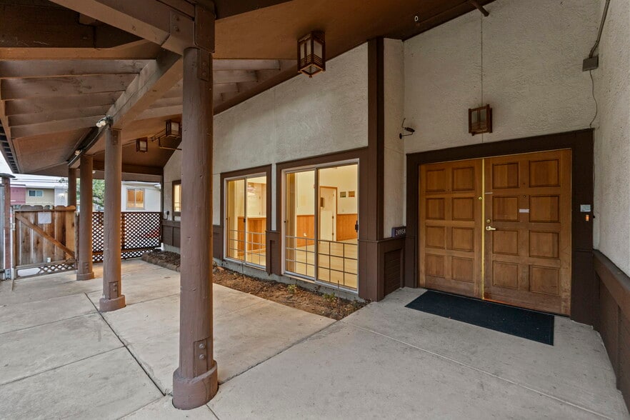 More Photos Of 24954 Cypress Ave, Hayward Multifamily For Sale