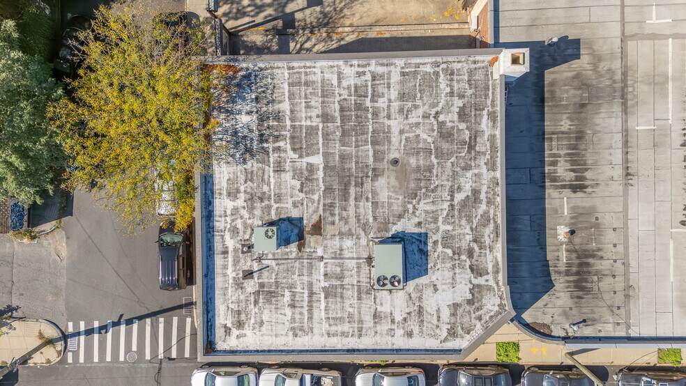 More Photos Of 8950 127th St, Richmond Hill Warehouse For Sale