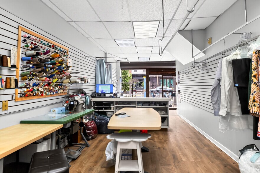 More Photos Of 219-221 Market St, Philadelphia Storefront Retail Residential For Sale