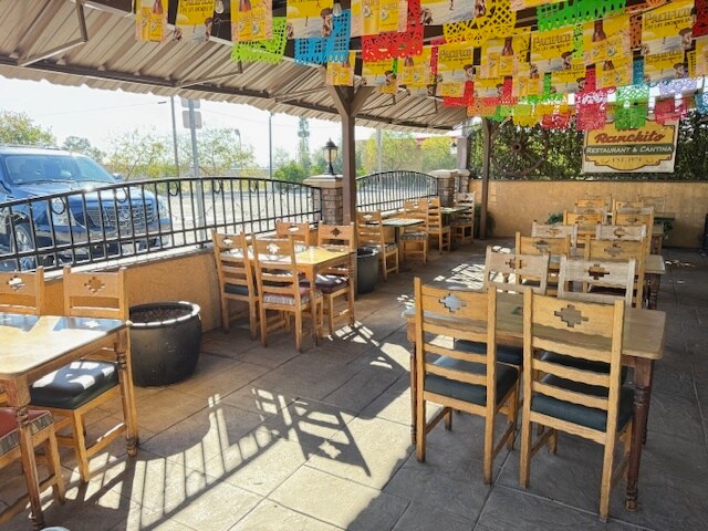 More Photos Of 1964 W Foothill Blvd, Upland Restaurant For Sale