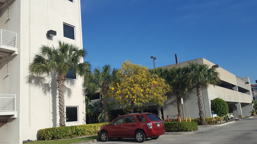 More Photos Of 7791 NW 46th St, Doral Office For Sale