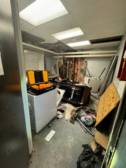 More Photos Of 7456 S Shore Dr, Chicago Apartments For Sale