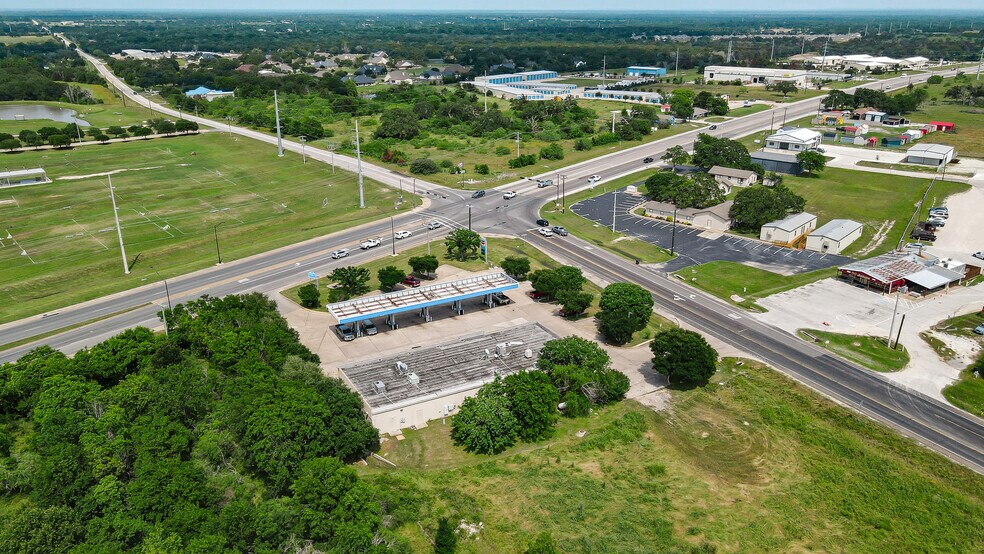 More Photos Of 2000 Fm 158 Rd, College Station Service Station For Lease