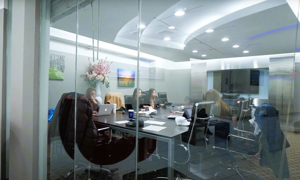 More Photos Of 1441 Broadway, New York Coworking Space