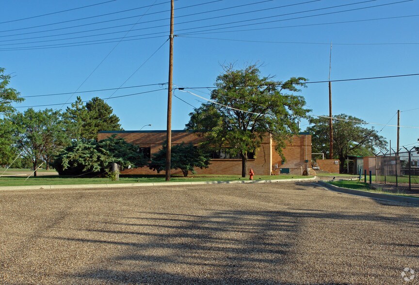 More Photos Of 707 S Gilbert Dr, Lubbock Loft Creative Space For Lease