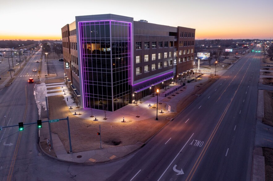 Primary Photo Of 805 S Walton Blvd, Bentonville Office For Lease