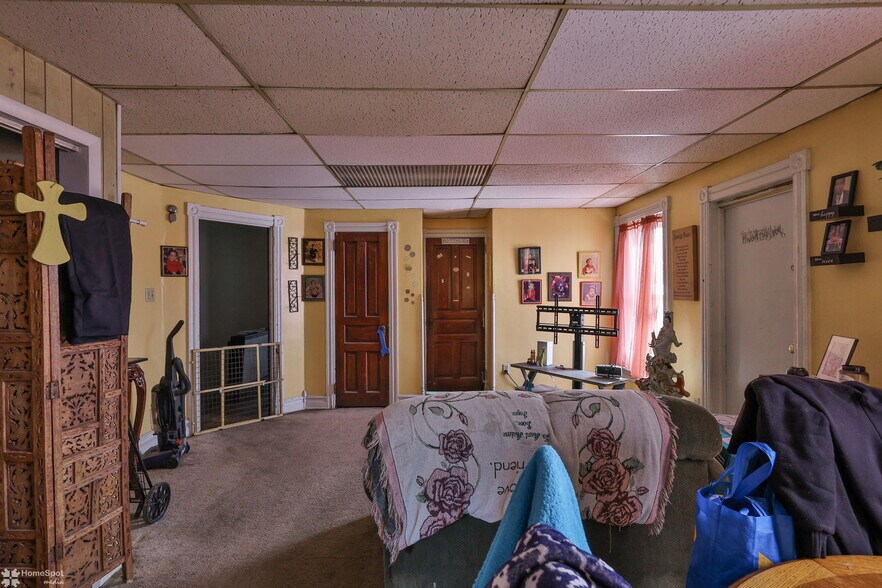 More Photos Of 1037 W Turner St, Allentown Multifamily For Sale