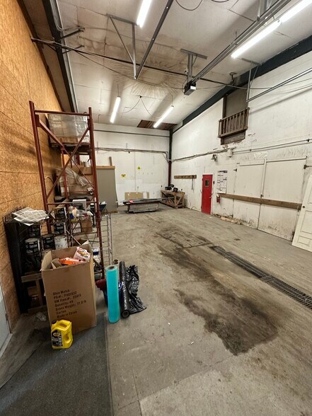 More Photos Of 776 Reynoldsburg-new Albany Rd, Blacklick Light Distribution For Lease