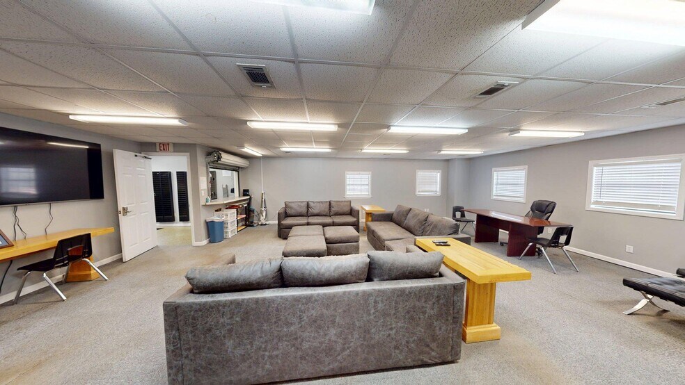 More Photos Of 565 Thomas St, Camilla Industrial For Sale